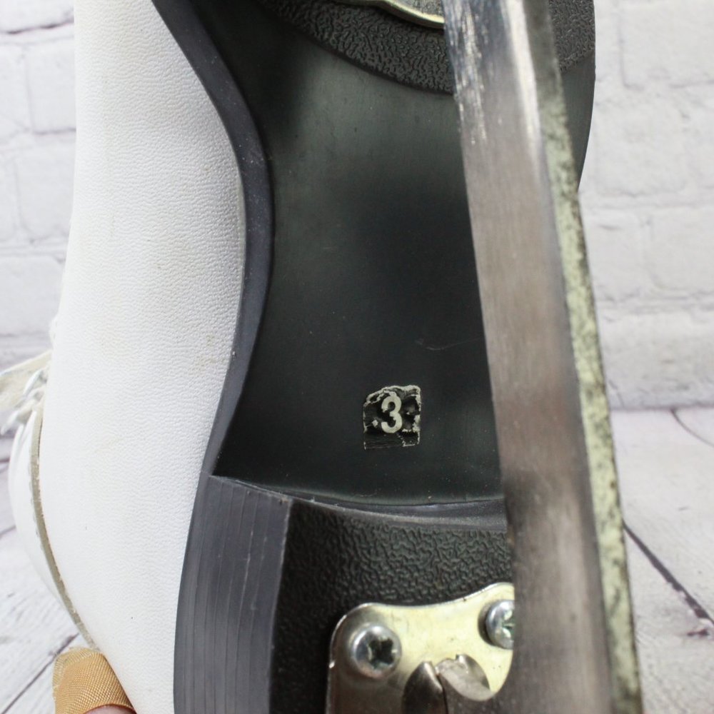 Soft Skate By Jackson White Leather Figure Skates Size 3 - Picture 8 of 10